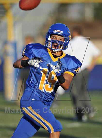 Thumbnail 2 in Servite @ Bishop Amat photogallery.
