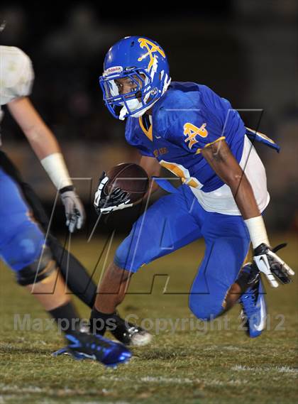 Thumbnail 1 in Servite @ Bishop Amat photogallery.