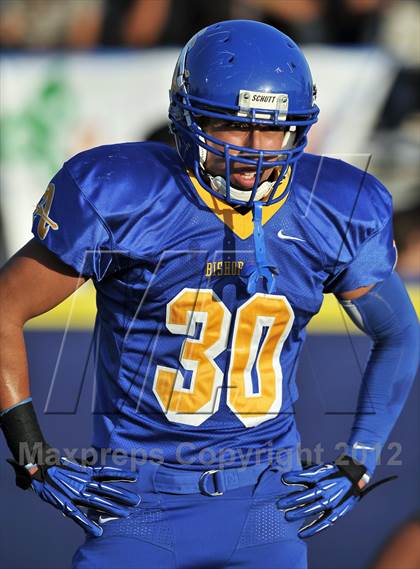 Thumbnail 2 in Servite @ Bishop Amat photogallery.
