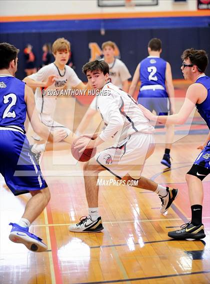 Thumbnail 3 in Roslyn vs Manhasset (Section VIII Class A First Round Playoff) photogallery.