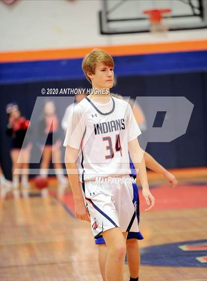 Thumbnail 3 in Roslyn vs Manhasset (Section VIII Class A First Round Playoff) photogallery.