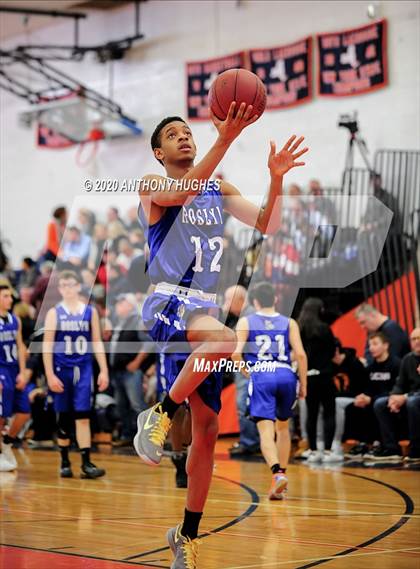 Thumbnail 3 in Roslyn vs Manhasset (Section VIII Class A First Round Playoff) photogallery.