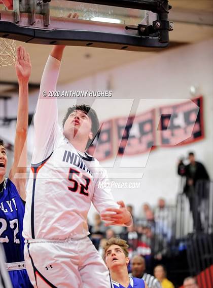Thumbnail 3 in Roslyn vs Manhasset (Section VIII Class A First Round Playoff) photogallery.