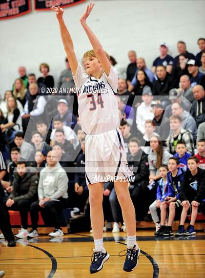 Thumbnail 2 in Roslyn vs Manhasset (Section VIII Class A First Round Playoff) photogallery.
