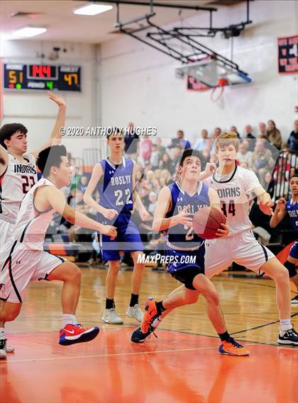Thumbnail 3 in Roslyn vs Manhasset (Section VIII Class A First Round Playoff) photogallery.