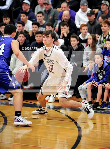 Thumbnail 1 in Roslyn vs Manhasset (Section VIII Class A First Round Playoff) photogallery.