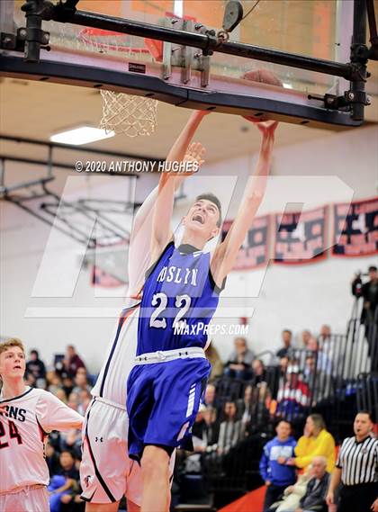 Thumbnail 2 in Roslyn vs Manhasset (Section VIII Class A First Round Playoff) photogallery.