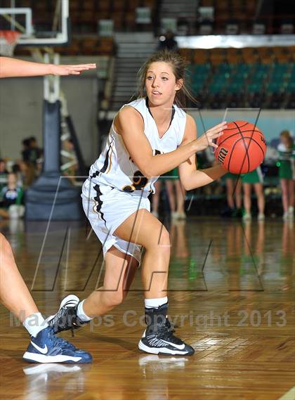 Thumbnail 3 in Arapahoe vs. ThunderRidge (CHSAA 5A Great 8) photogallery.