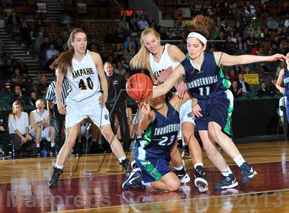 Thumbnail 2 in Arapahoe vs. ThunderRidge (CHSAA 5A Great 8) photogallery.