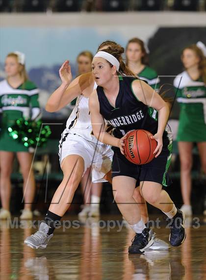 Thumbnail 1 in Arapahoe vs. ThunderRidge (CHSAA 5A Great 8) photogallery.