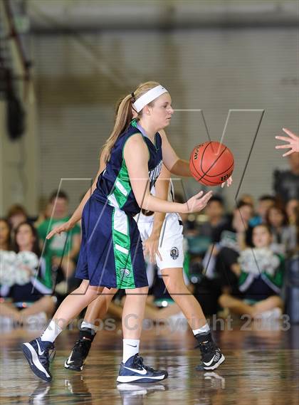 Thumbnail 2 in Arapahoe vs. ThunderRidge (CHSAA 5A Great 8) photogallery.