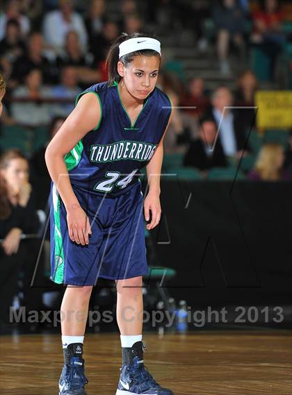 Thumbnail 2 in Arapahoe vs. ThunderRidge (CHSAA 5A Great 8) photogallery.