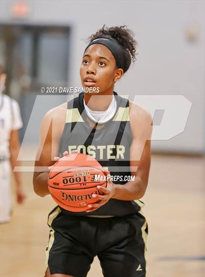 Thumbnail 2 in Foster @ Lamar Consolidated photogallery.