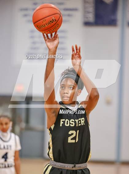 Thumbnail 3 in Foster @ Lamar Consolidated photogallery.