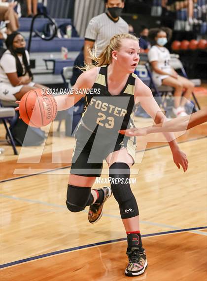Thumbnail 1 in Foster @ Lamar Consolidated photogallery.