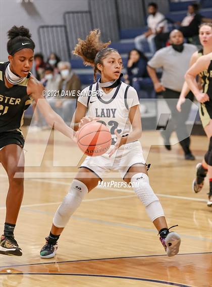 Thumbnail 3 in Foster @ Lamar Consolidated photogallery.