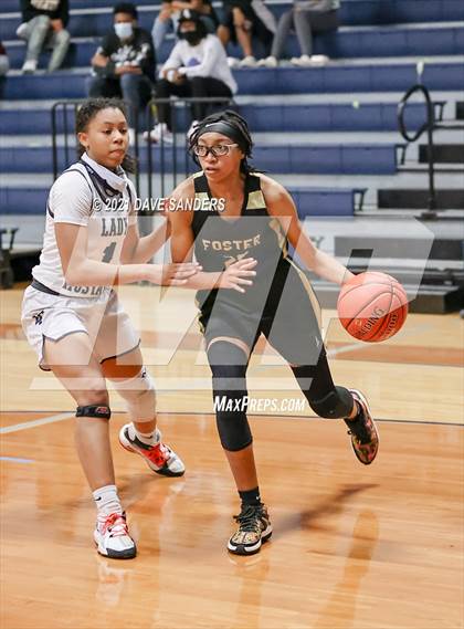 Thumbnail 3 in Foster @ Lamar Consolidated photogallery.