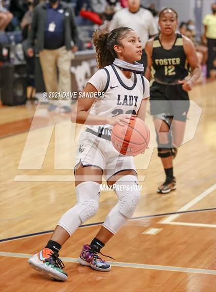 Thumbnail 3 in Foster @ Lamar Consolidated photogallery.