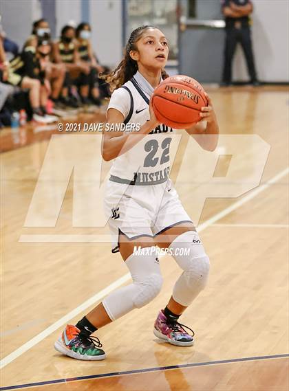 Thumbnail 1 in Foster @ Lamar Consolidated photogallery.