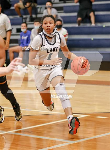 Thumbnail 2 in Foster @ Lamar Consolidated photogallery.