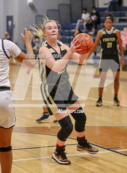 Thumbnail 2 in Foster @ Lamar Consolidated photogallery.