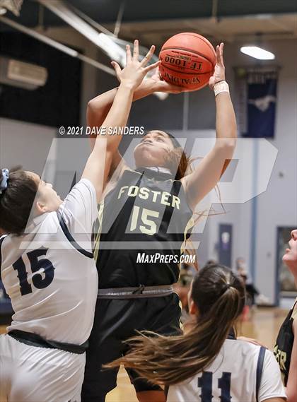 Thumbnail 3 in Foster @ Lamar Consolidated photogallery.