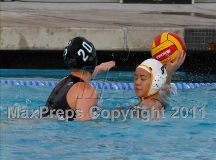 Thumbnail 3 in Malibu vs Cerritos (CIF SS D6 Semifinal) photogallery.