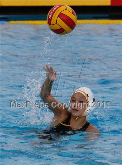 Thumbnail 2 in Malibu vs Cerritos (CIF SS D6 Semifinal) photogallery.