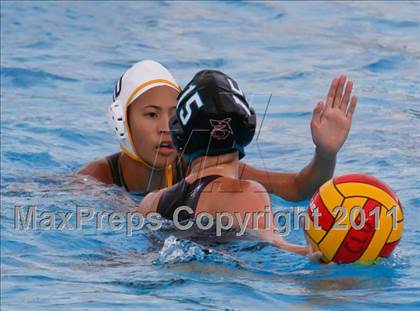 Thumbnail 2 in Malibu vs Cerritos (CIF SS D6 Semifinal) photogallery.