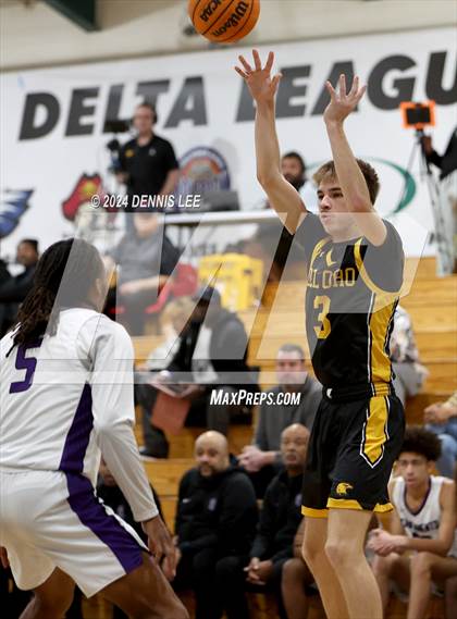 Thumbnail 1 in Del Oro vs. Sacramento (Sheldon's Block Party) photogallery.