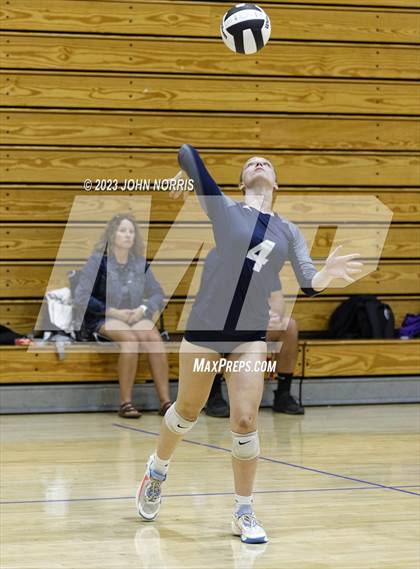 Thumbnail 1 in Leo vs Woodlan (Leo Invite) photogallery.
