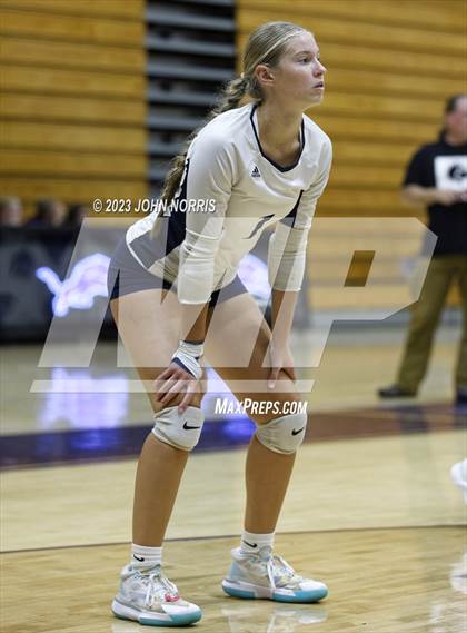Thumbnail 1 in Leo vs Woodlan (Leo Invite) photogallery.