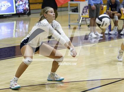 Thumbnail 1 in Leo vs Woodlan (Leo Invite) photogallery.