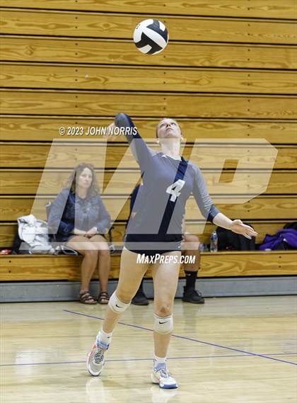 Thumbnail 2 in Leo vs Woodlan (Leo Invite) photogallery.
