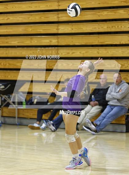 Thumbnail 3 in Leo vs Woodlan (Leo Invite) photogallery.