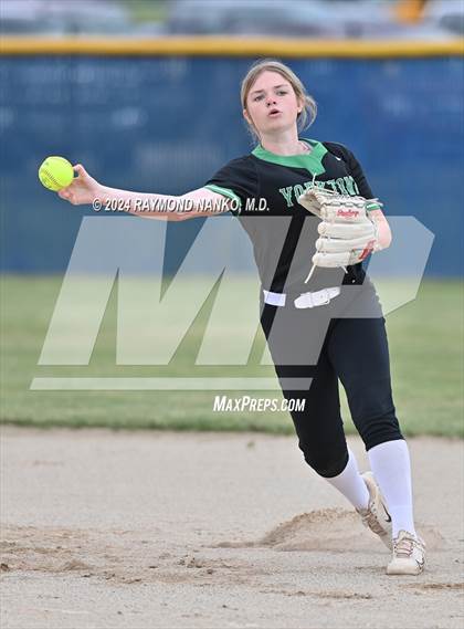 Thumbnail 2 in Yorktown vs. Jay County (IHSAA 3A Section 24 Championship)  photogallery.
