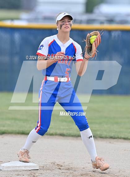 Thumbnail 3 in Yorktown vs. Jay County (IHSAA 3A Section 24 Championship)  photogallery.