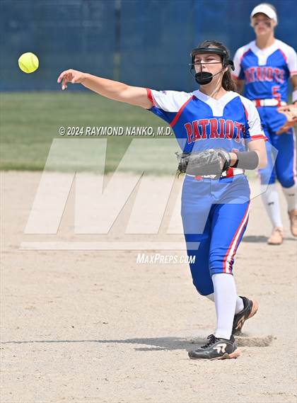 Thumbnail 3 in Yorktown vs. Jay County (IHSAA 3A Section 24 Championship)  photogallery.