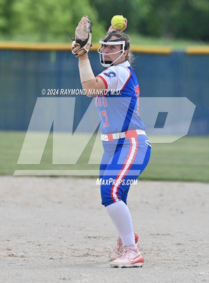 Thumbnail 3 in Yorktown vs. Jay County (IHSAA 3A Section 24 Championship)  photogallery.