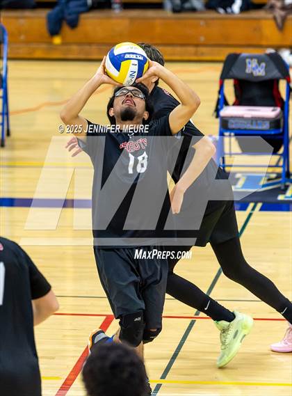 Thumbnail 2 in Arroyo @ Newark Memorial photogallery.