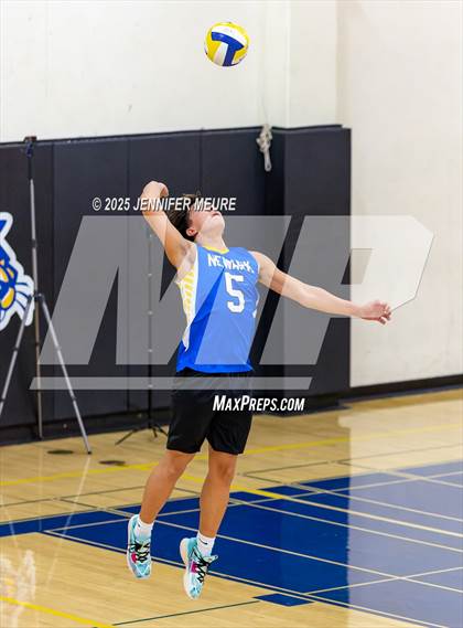Thumbnail 1 in Arroyo @ Newark Memorial photogallery.