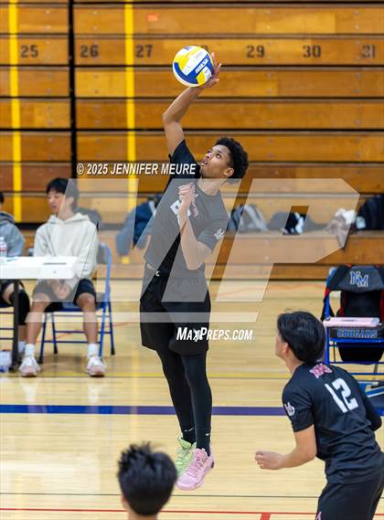 Thumbnail 2 in Arroyo @ Newark Memorial photogallery.