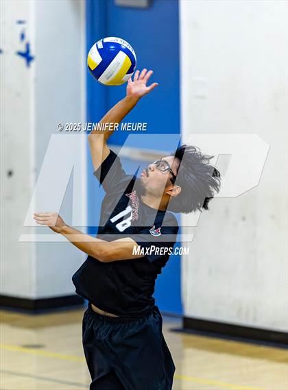 Thumbnail 3 in Arroyo @ Newark Memorial photogallery.