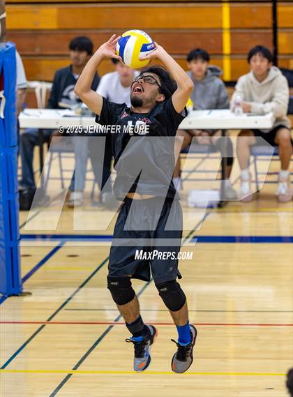 Thumbnail 3 in Arroyo @ Newark Memorial photogallery.