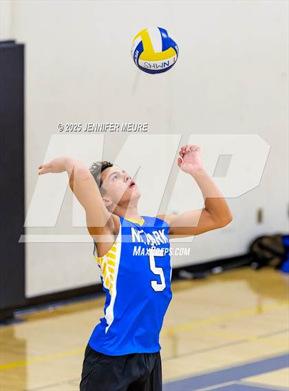 Thumbnail 3 in Arroyo @ Newark Memorial photogallery.