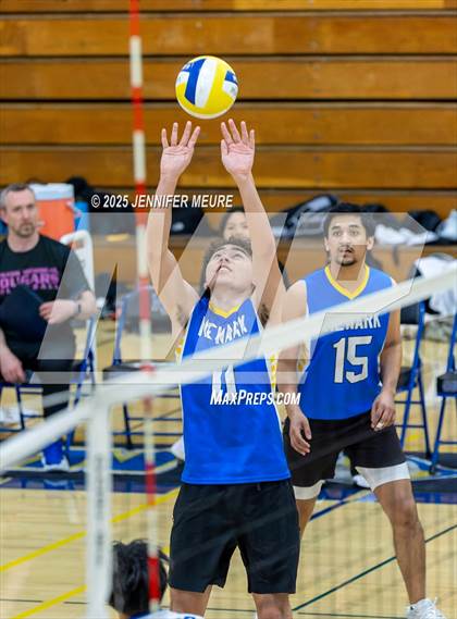 Thumbnail 3 in Arroyo @ Newark Memorial photogallery.