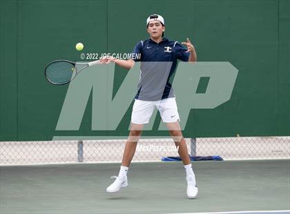 Thumbnail 2 in Coronado vs The Woodlands (UIL 6A Boys Singles State Quarterfinal) photogallery.