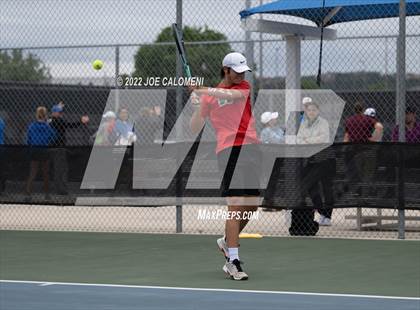 Thumbnail 2 in Coronado vs The Woodlands (UIL 6A Boys Singles State Quarterfinal) photogallery.