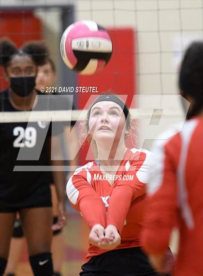 Thumbnail 1 in Encina Prep @ Victory Christian photogallery.