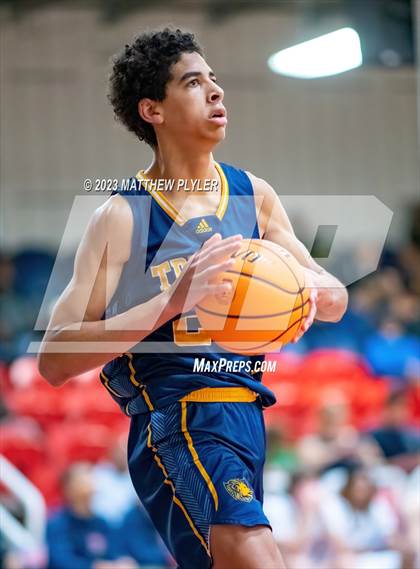 Thumbnail 1 in Trinity of Durham and Chapel Hill vs Freedom Christian Academy (NCISAA 2A Second Round) photogallery.